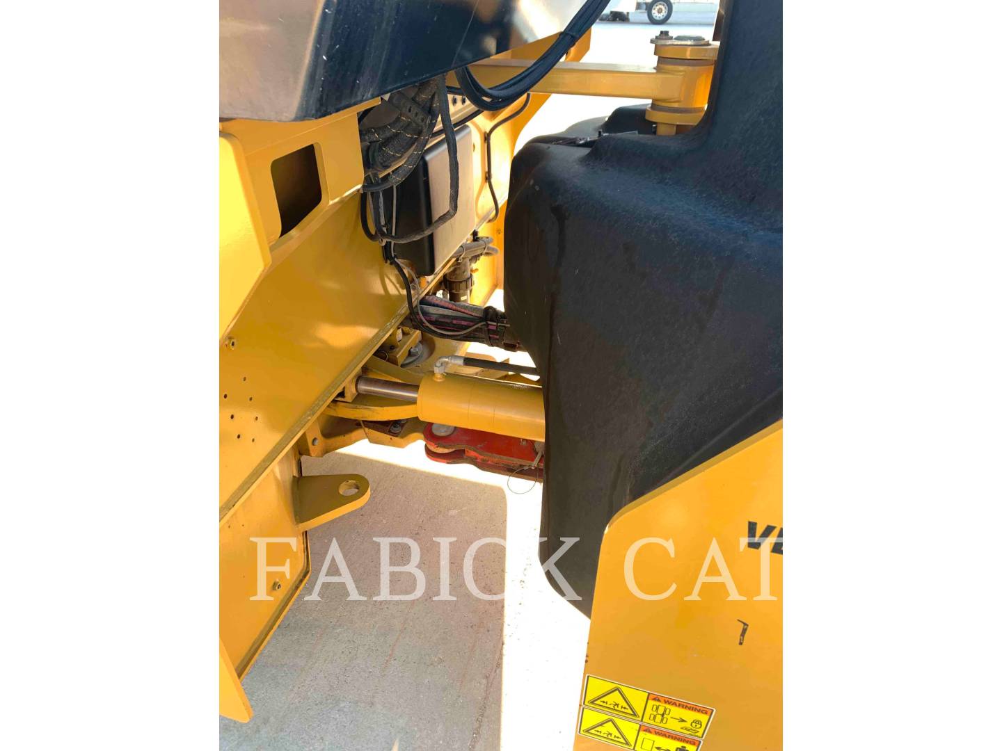 2017 Caterpillar CB68B MPIC Vibratory Double