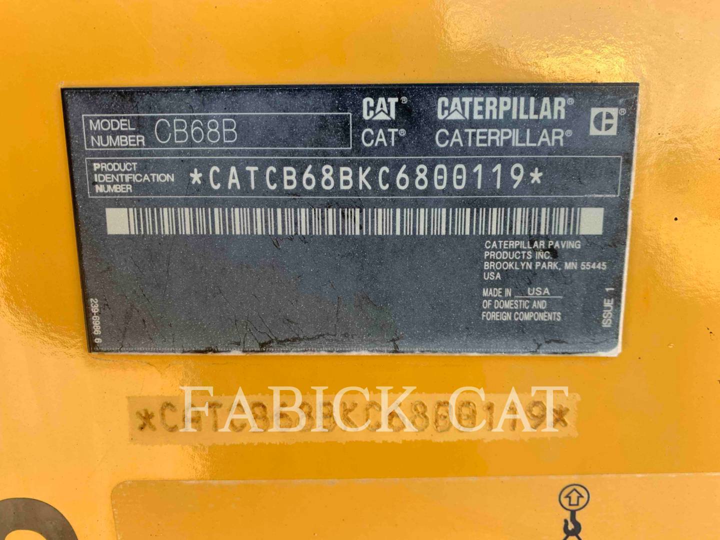 2017 Caterpillar CB68B MPIC Vibratory Double