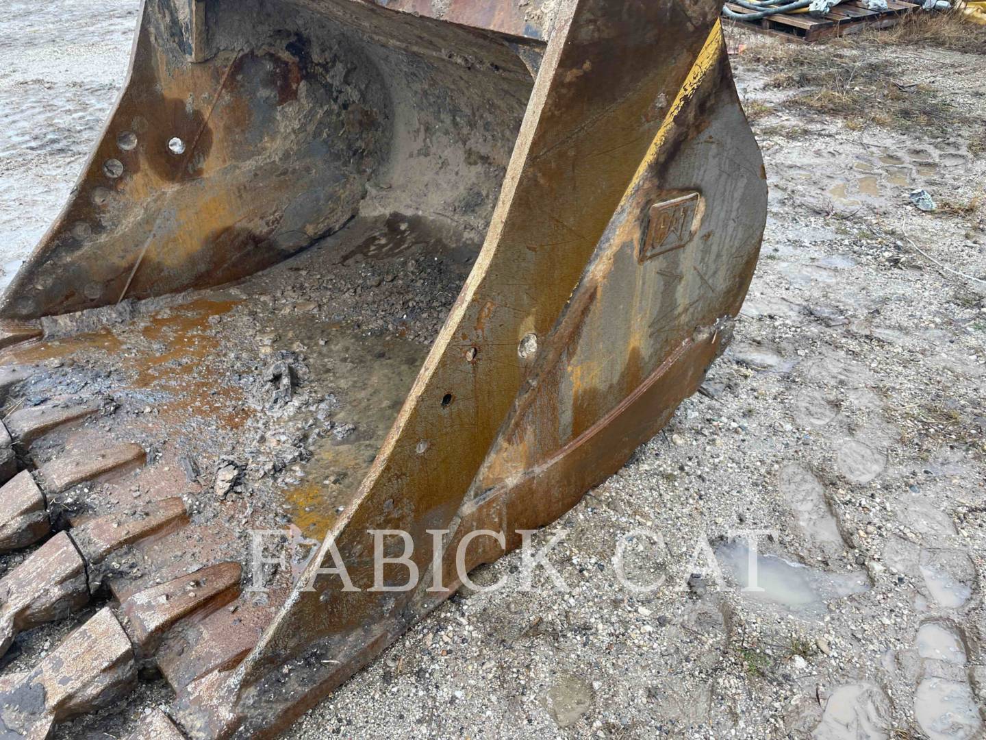 Caterpillar B349-74 Bucket