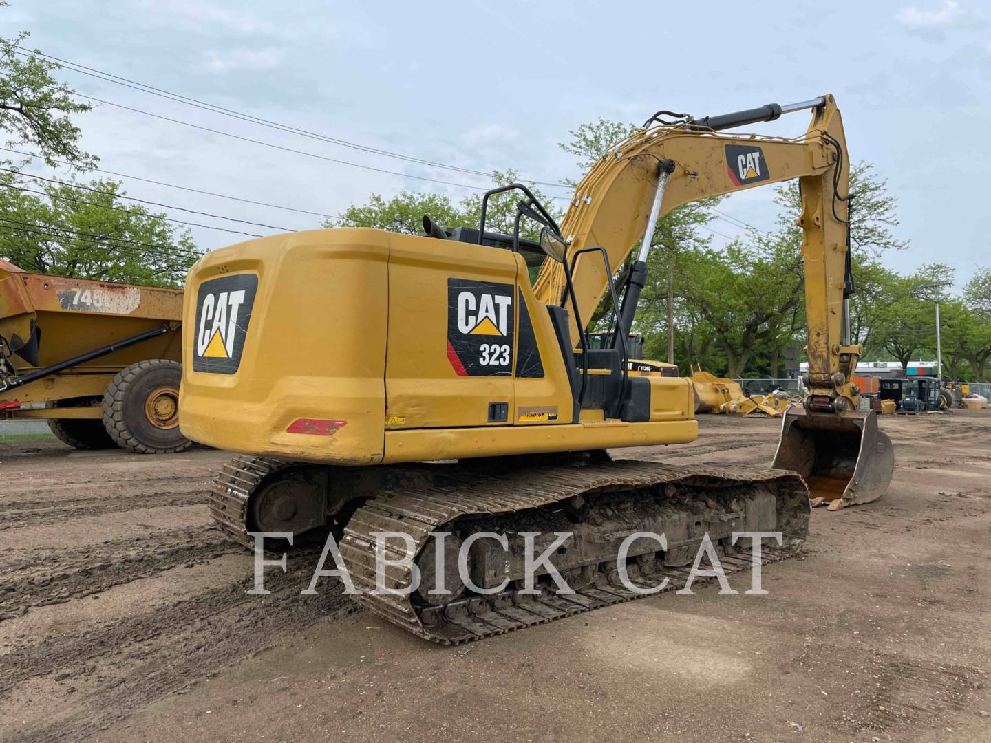 2018 Caterpillar 323-07 Excavator