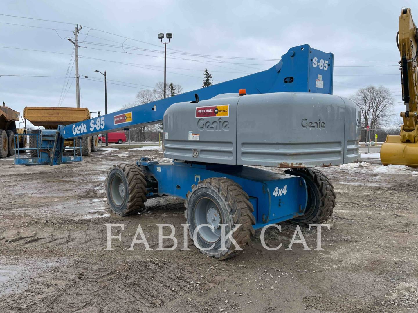 2004 Genie S85 Lift Truck