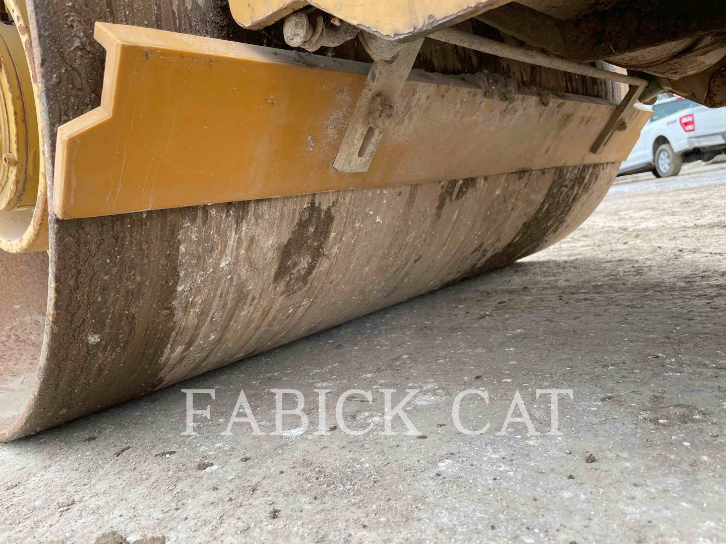 2009 Caterpillar CB24 Paver