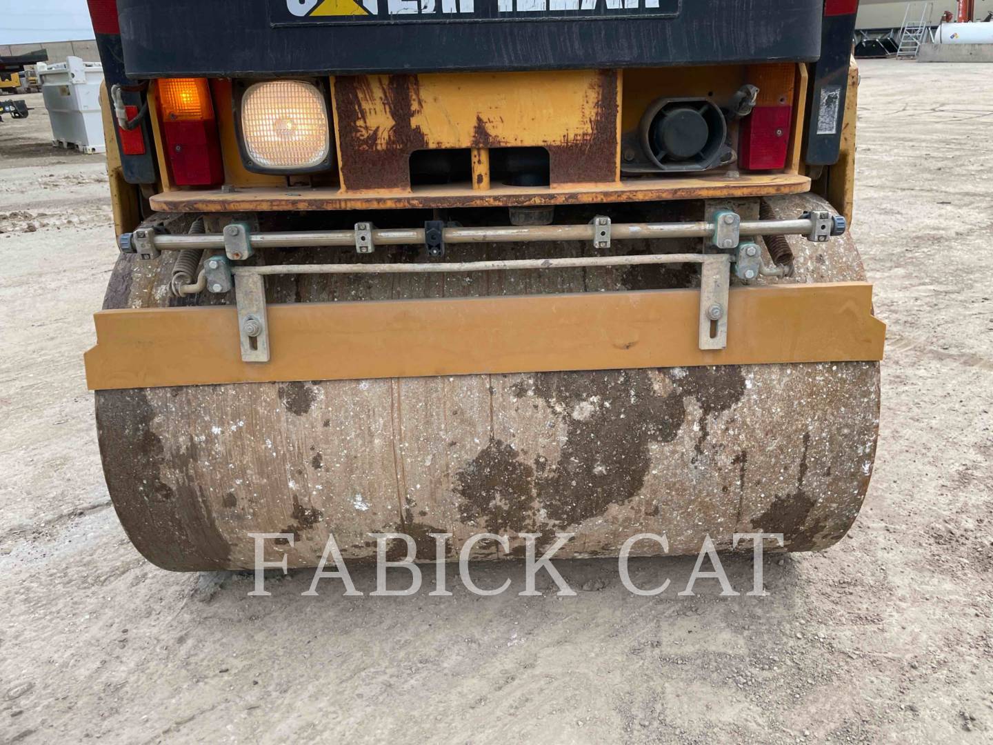 2009 Caterpillar CB24 Paver