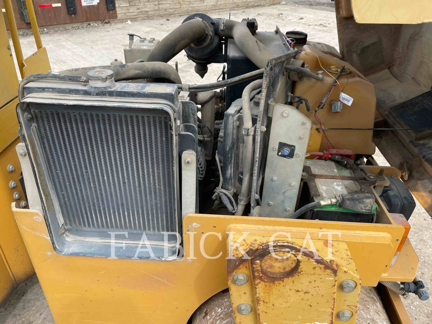 2009 Caterpillar CB24 Paver