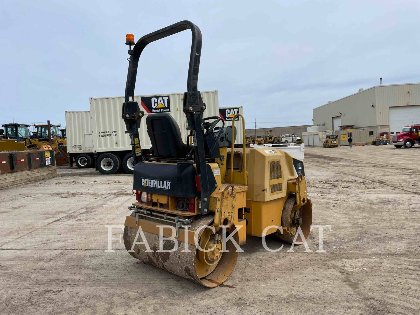 2009 Caterpillar CB24 Paver