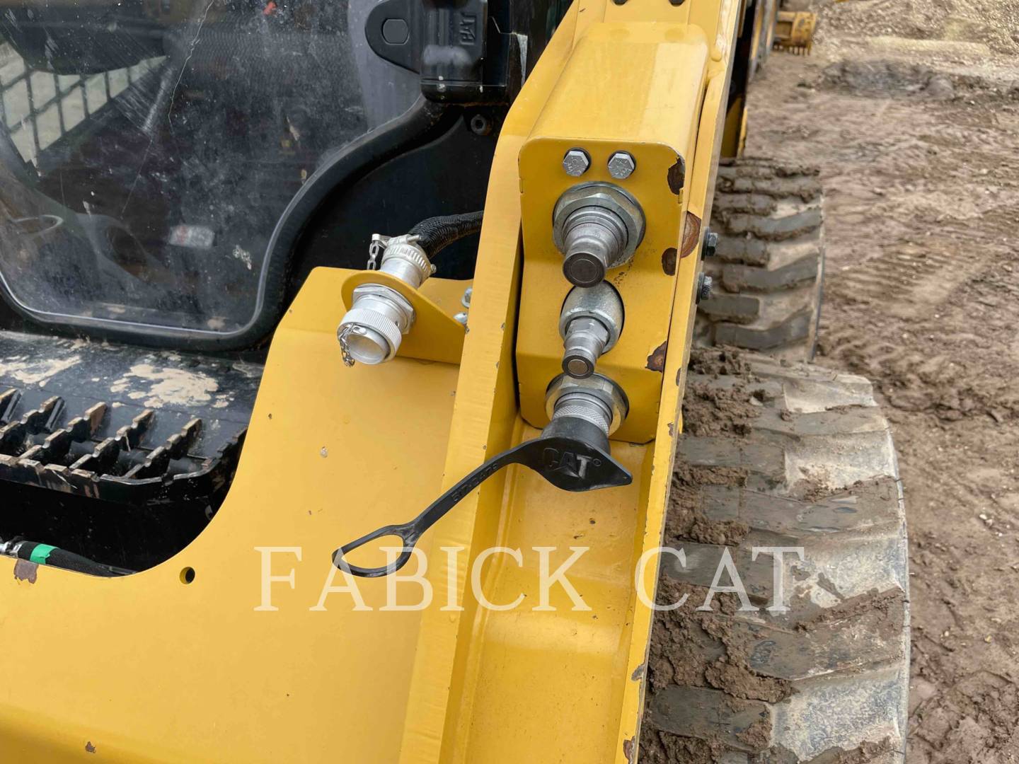 2022 Caterpillar 242D3 C3H2 Skid Steer Loader