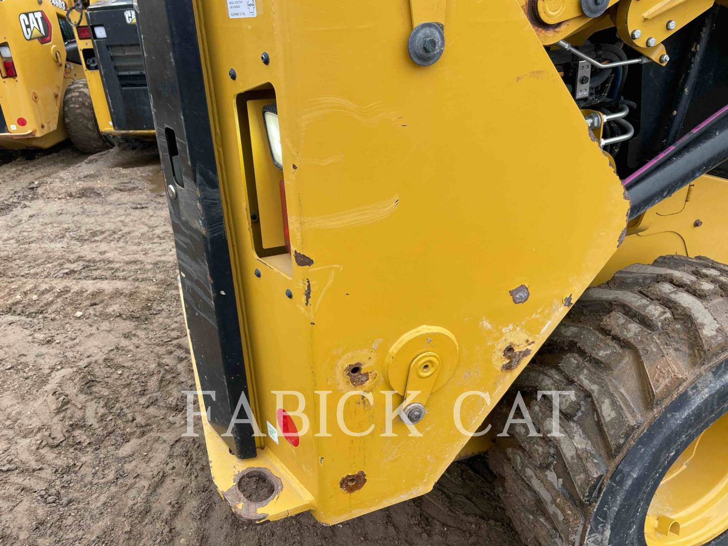 2022 Caterpillar 242D3 C3H2 Skid Steer Loader