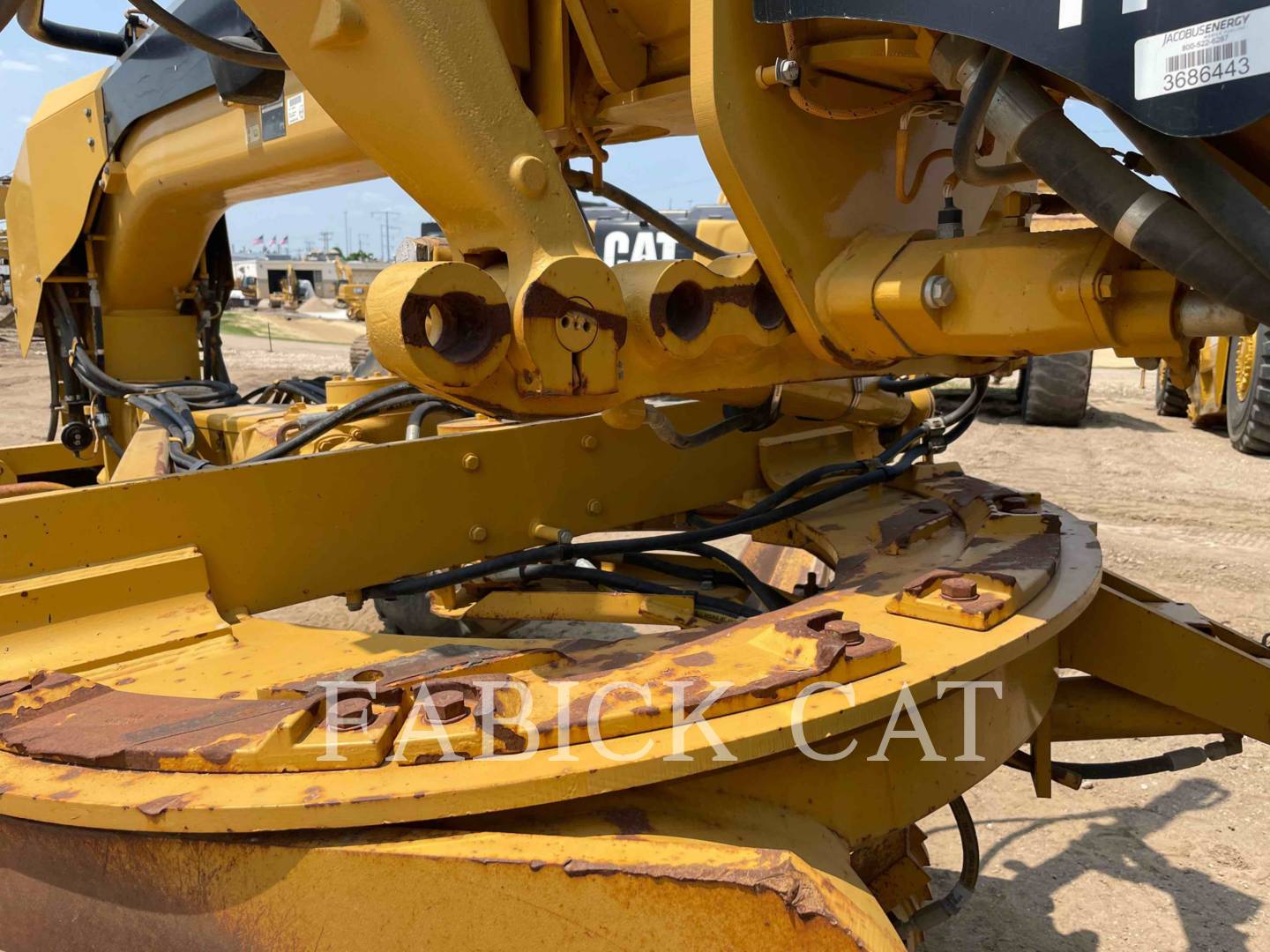 2011 Caterpillar 120M AWD Grader - Road