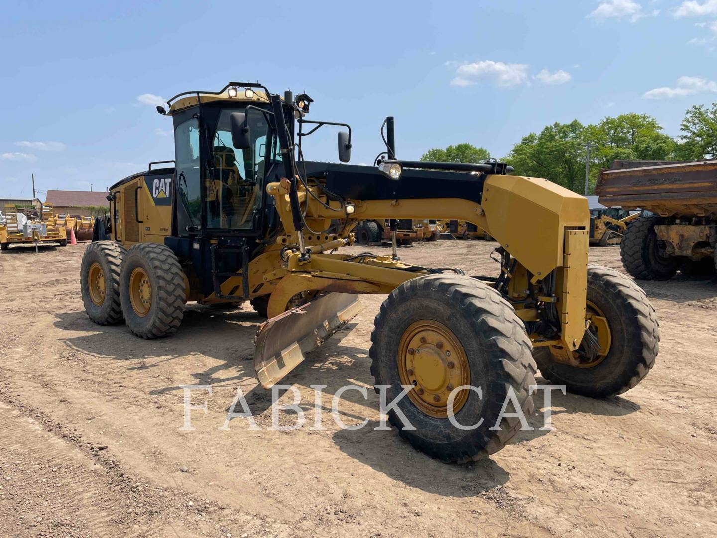 2011 Caterpillar 120M AWD Grader - Road