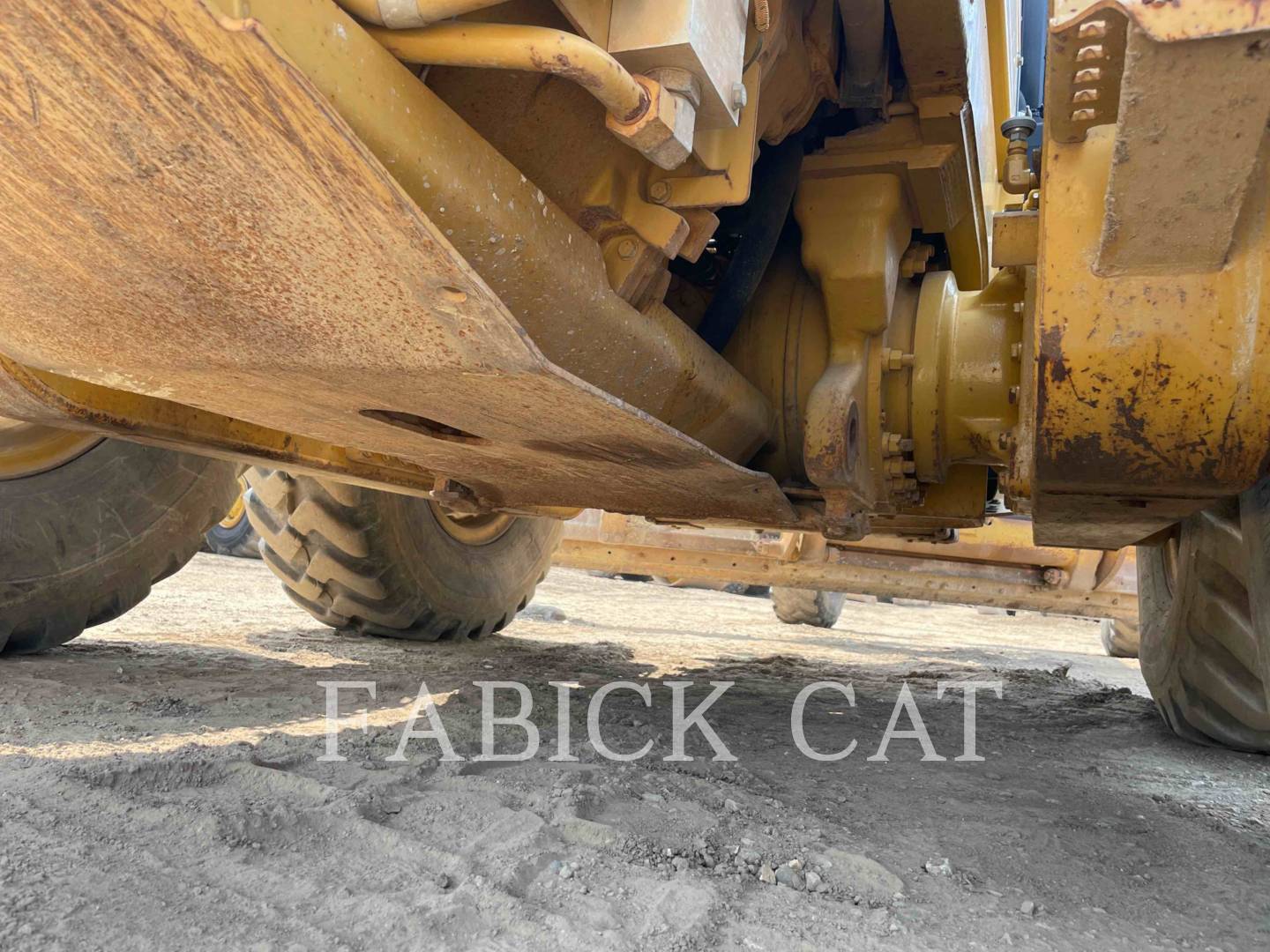 2011 Caterpillar 120M AWD Grader - Road