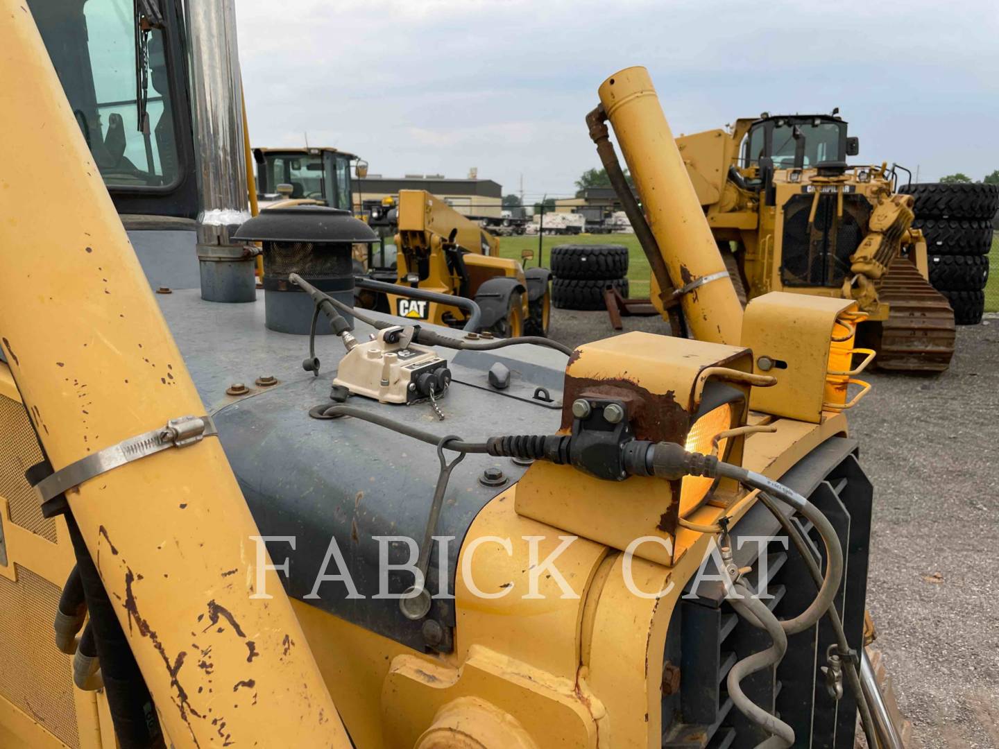 2005 John Deere 750C Dozer