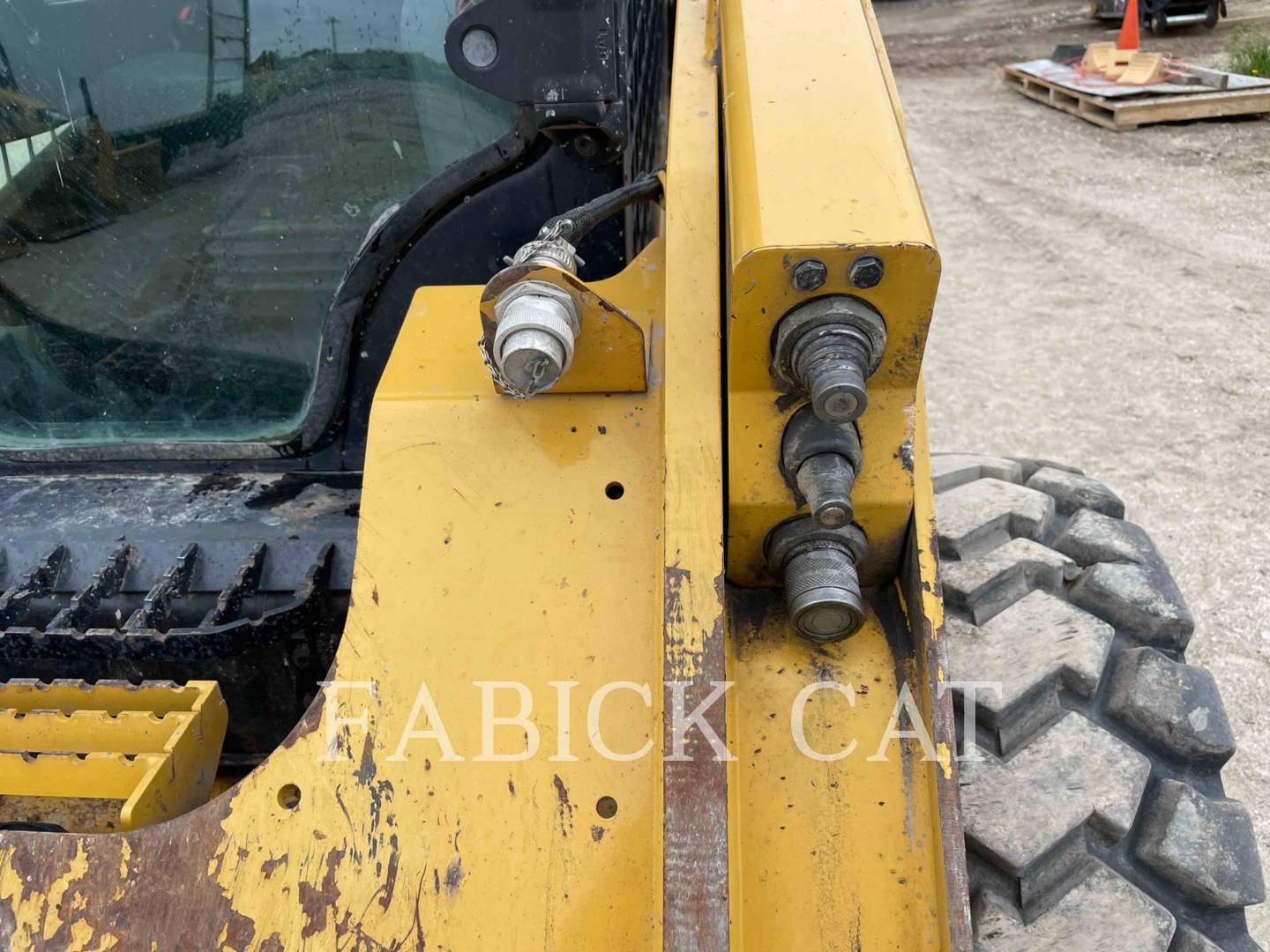 2018 Caterpillar 262D C3H2 Skid Steer Loader