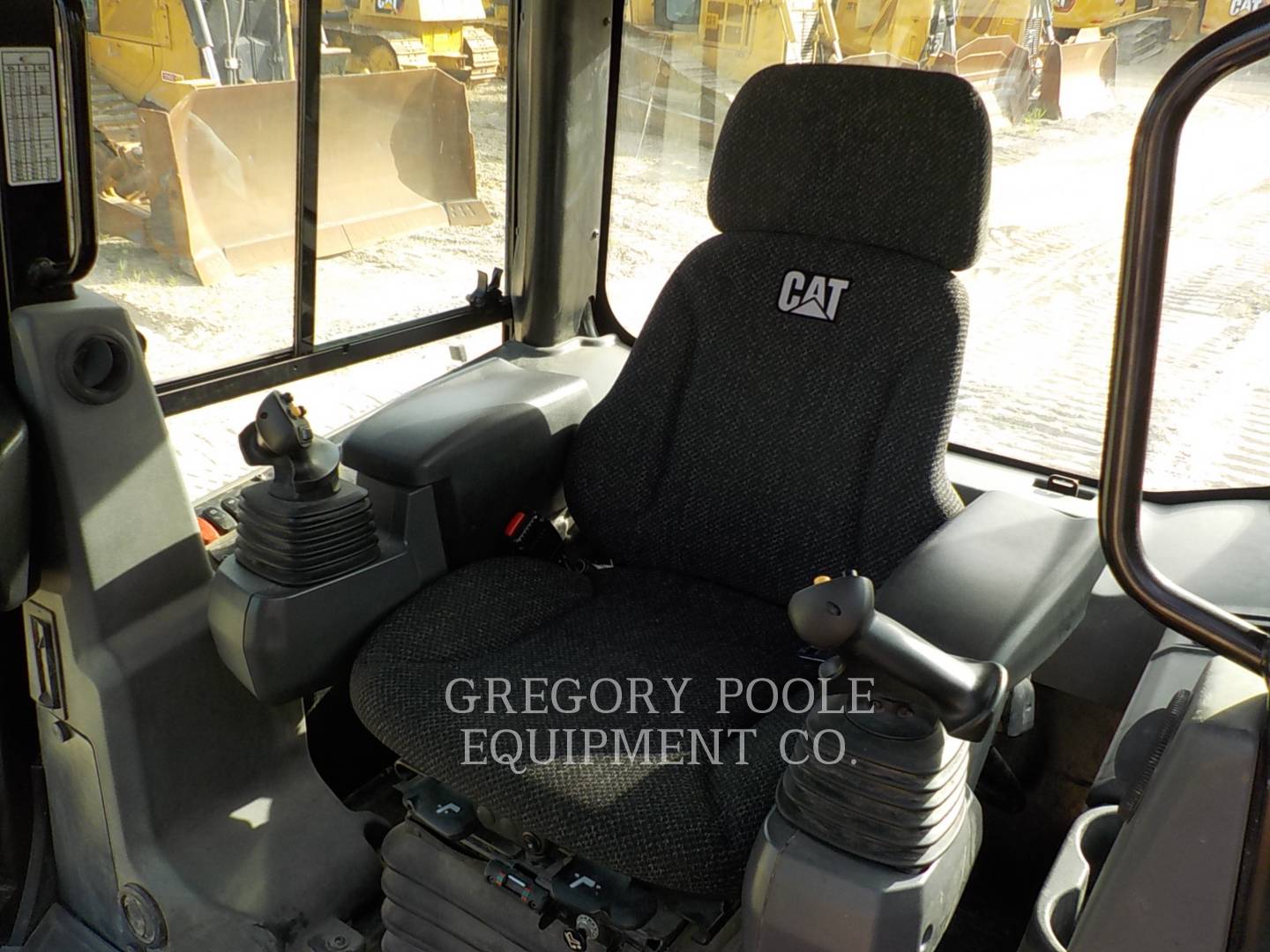 2017 Caterpillar D5K2 LGP Dozer