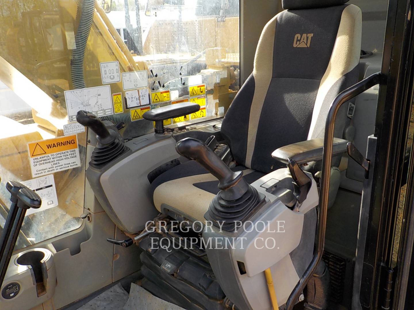 2015 Caterpillar 326F L Excavator