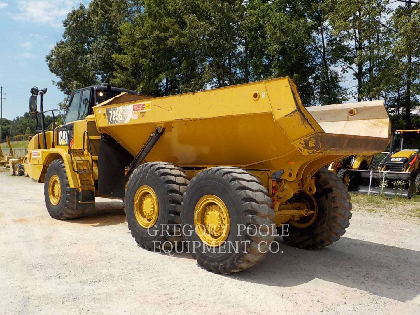 2017 Caterpillar 725C2 Articulated Truck