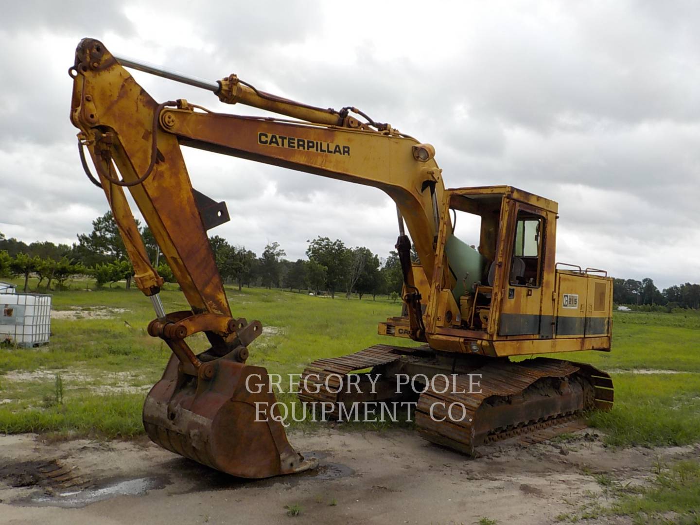 1984 Caterpillar 215 Excavator