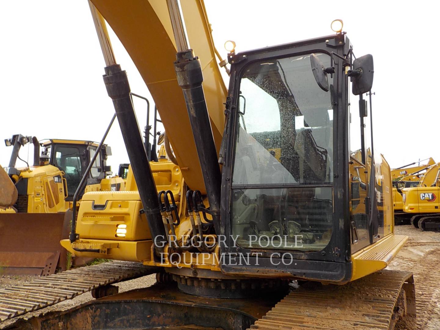 2017 Caterpillar 330FL Excavator