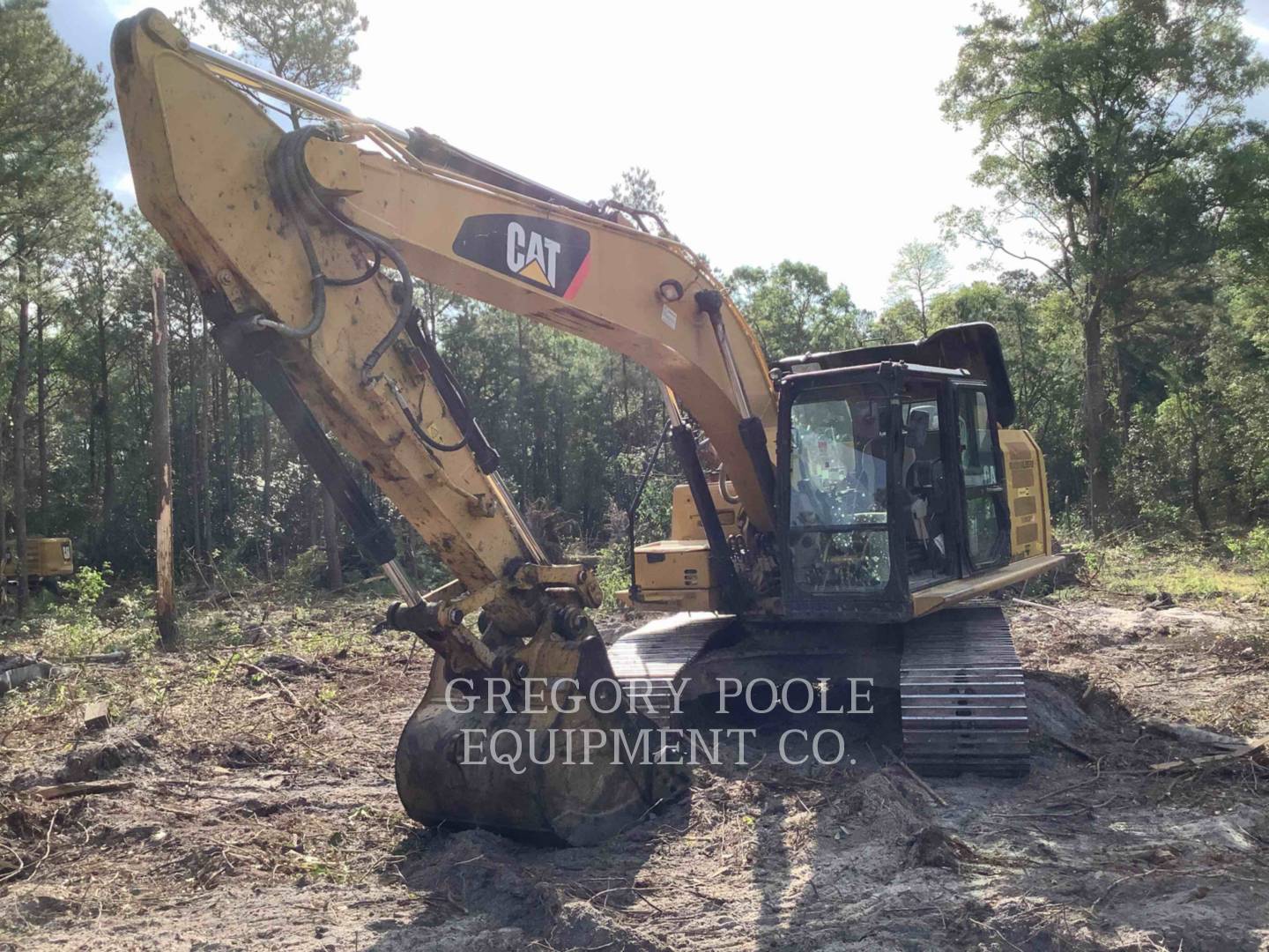 2015 Caterpillar 323F L Excavator