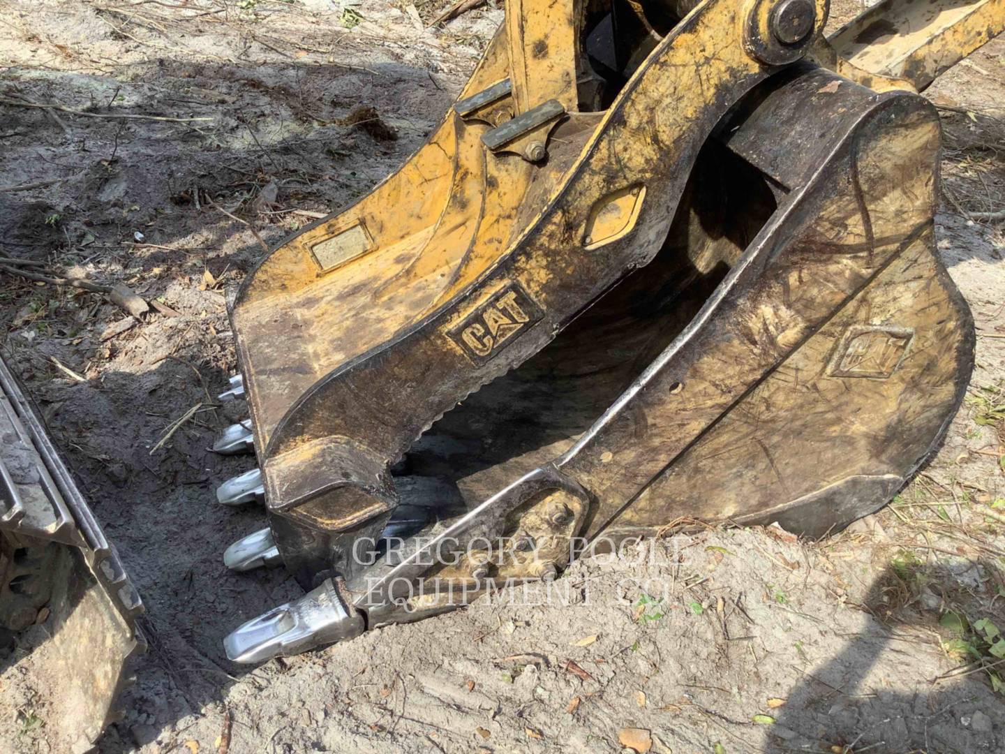 2015 Caterpillar 323F L Excavator