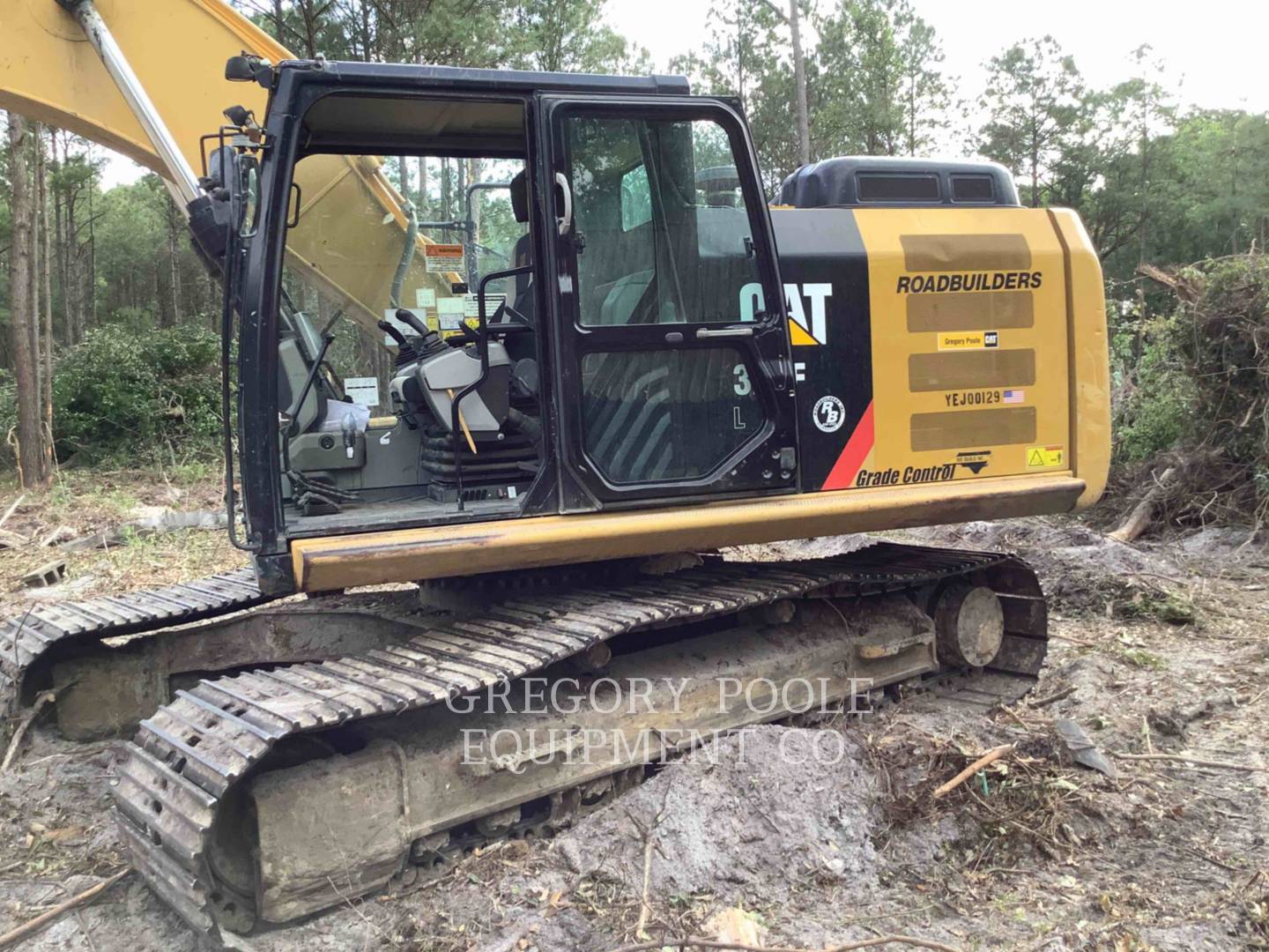 2015 Caterpillar 323F L Excavator