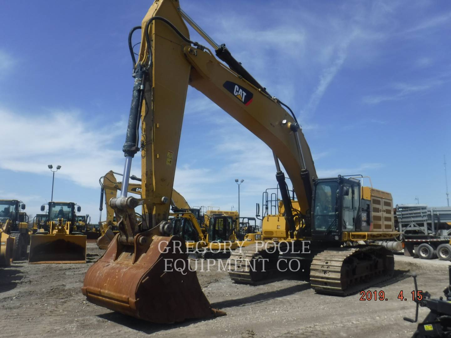 Caterpillar 374F L Excavator