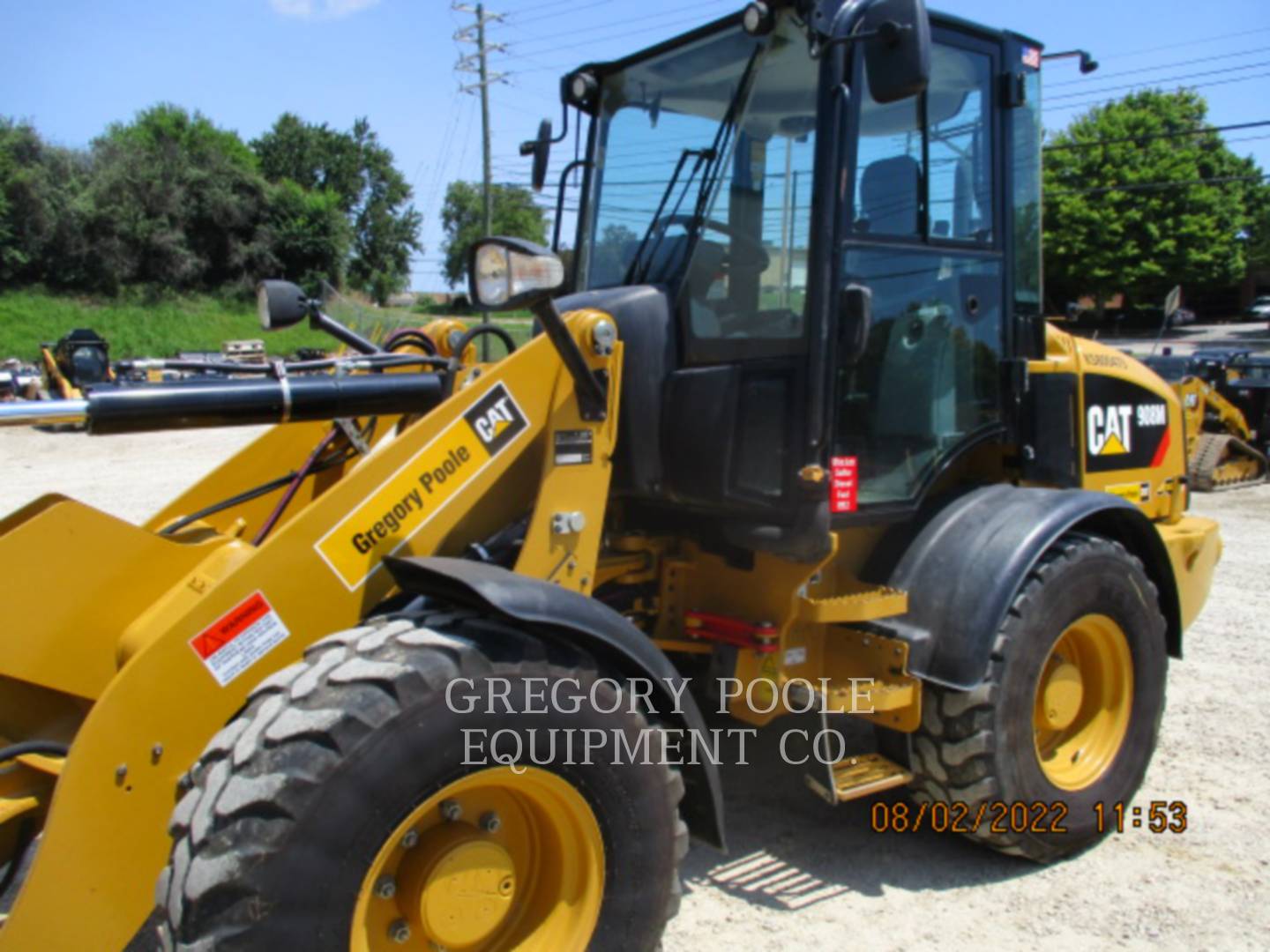 2019 Caterpillar 908M Wheel Loader