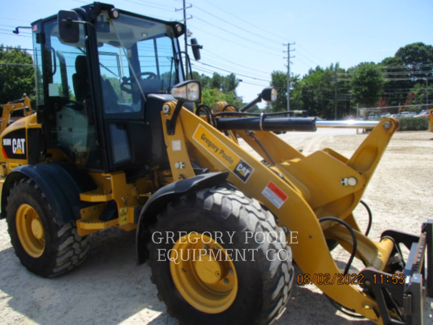 2019 Caterpillar 908M Wheel Loader