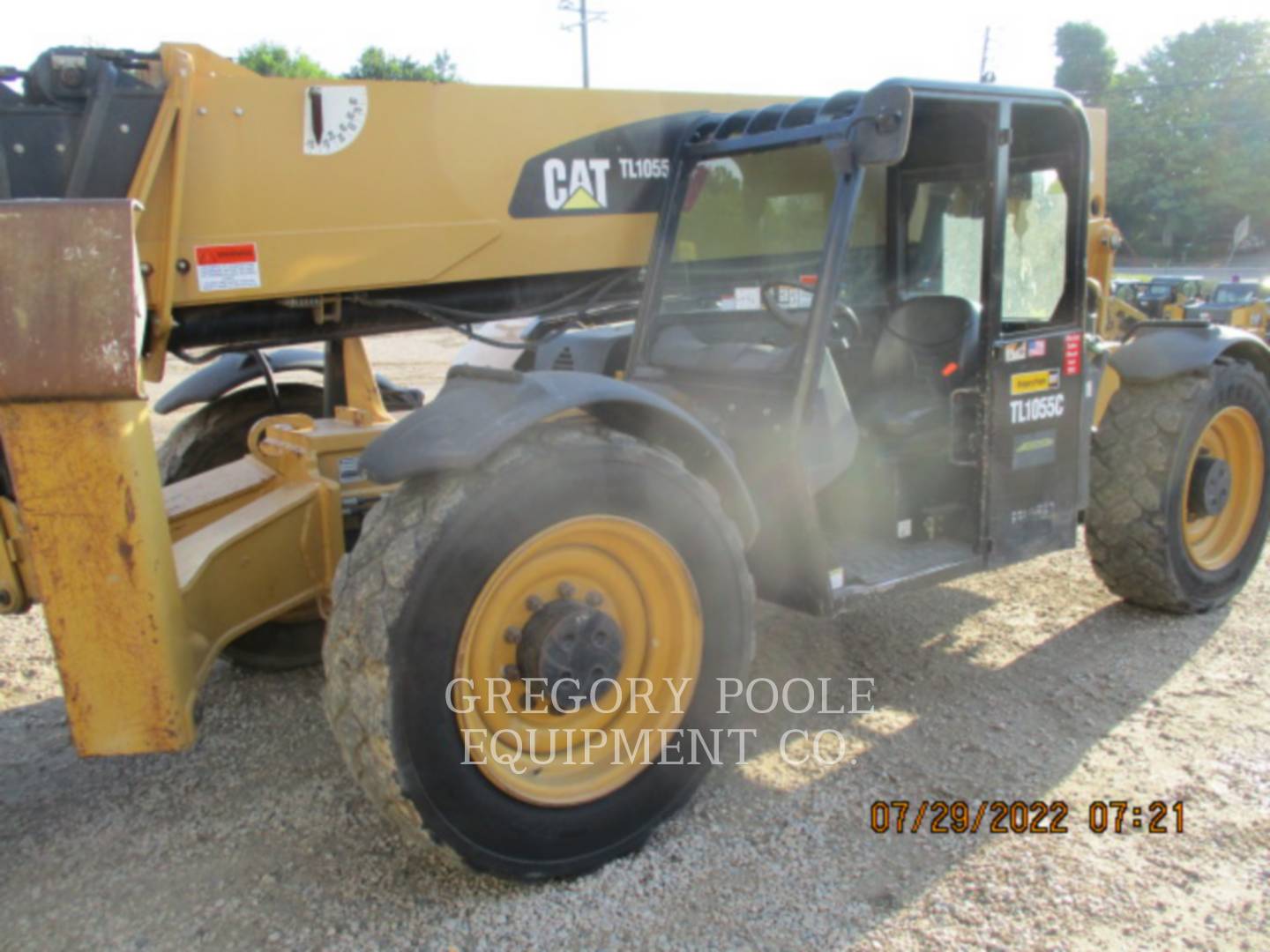 2015 Caterpillar TL1055C TeleHandler