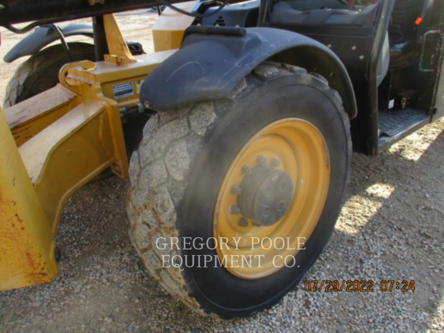 2015 Caterpillar TL1055C TeleHandler