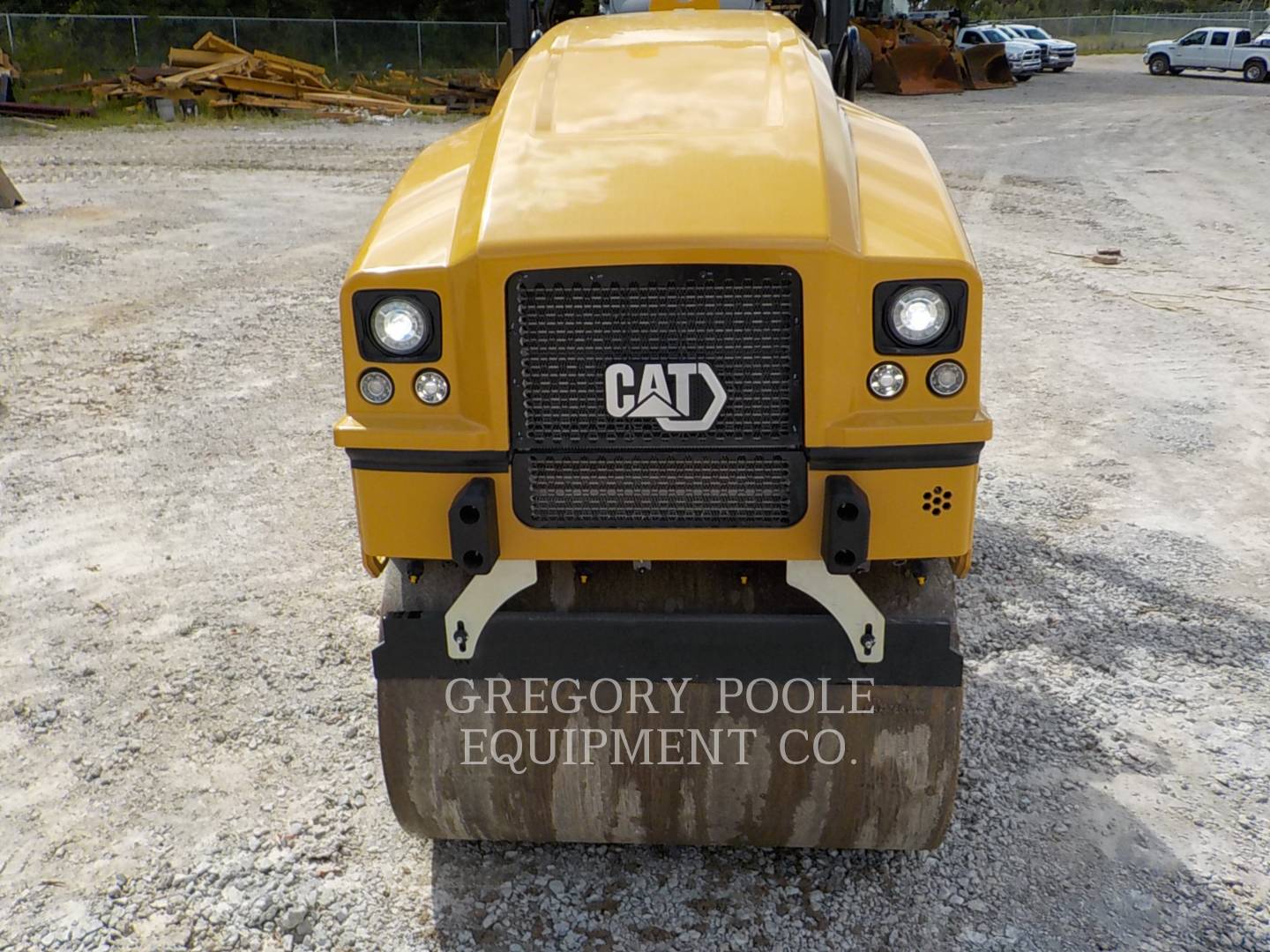 2022 Caterpillar CB2.503GC Vibratory Double