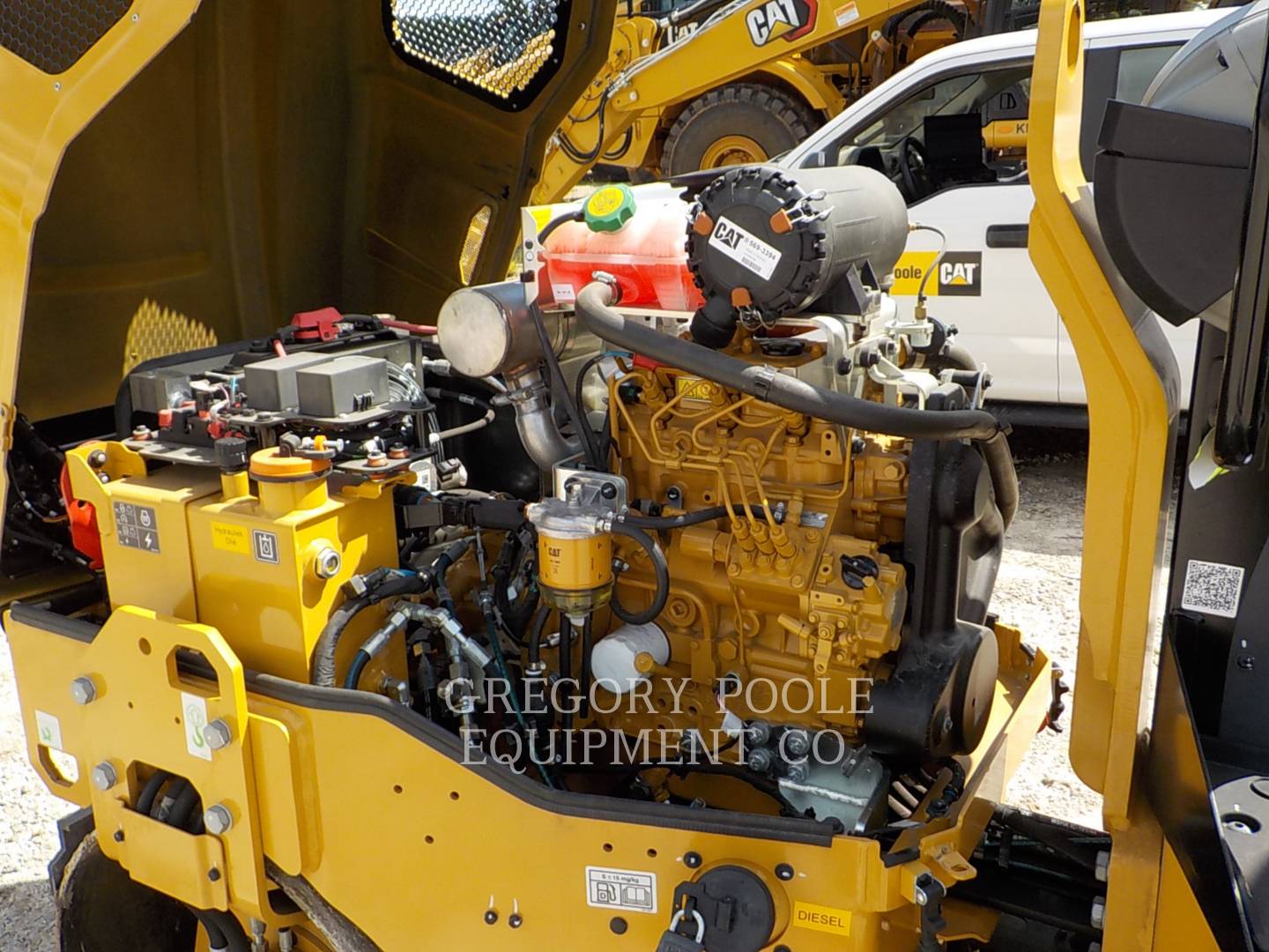 2022 Caterpillar CB2.503GC Vibratory Double