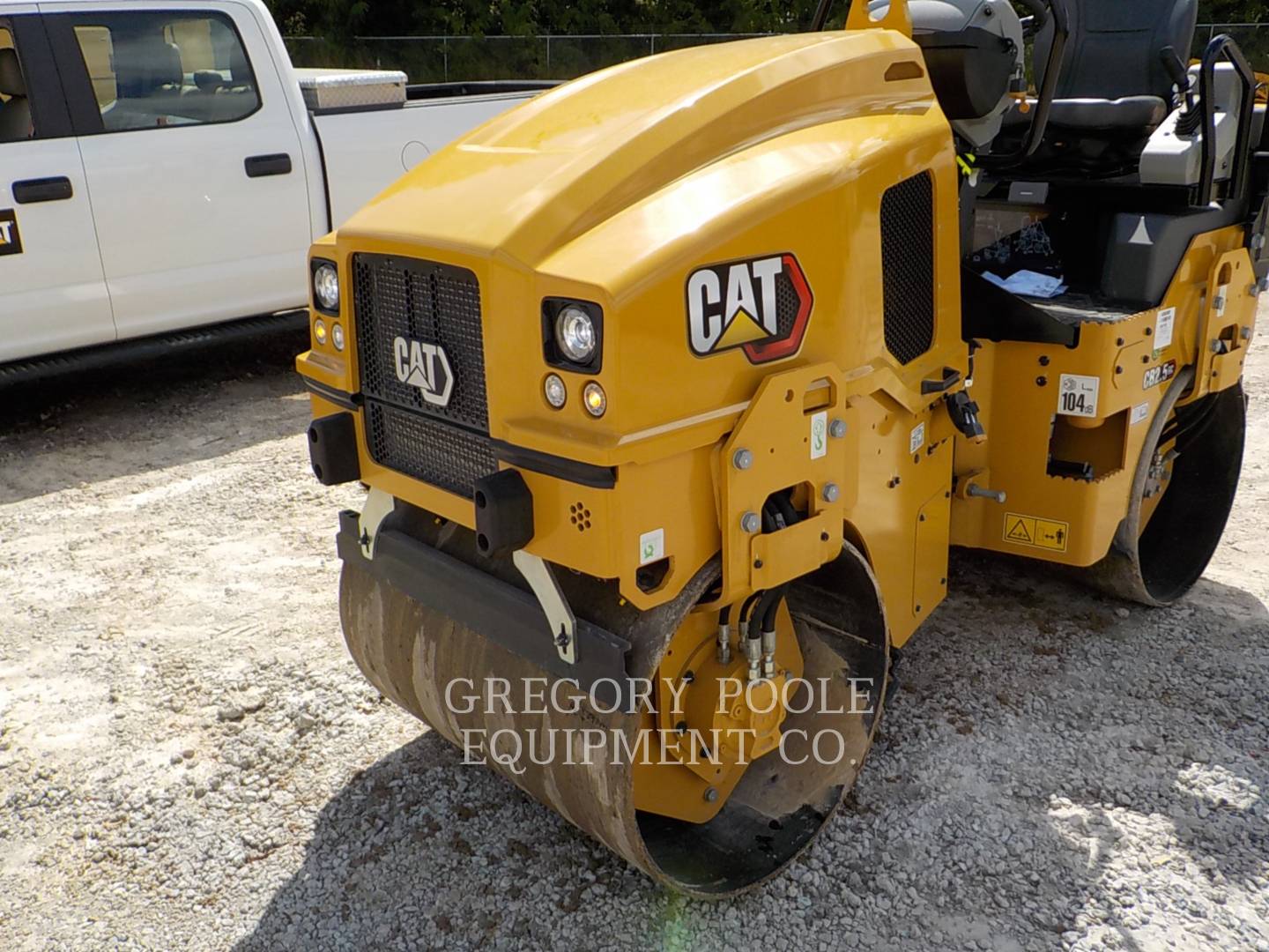 2022 Caterpillar CB2.503GC Vibratory Double