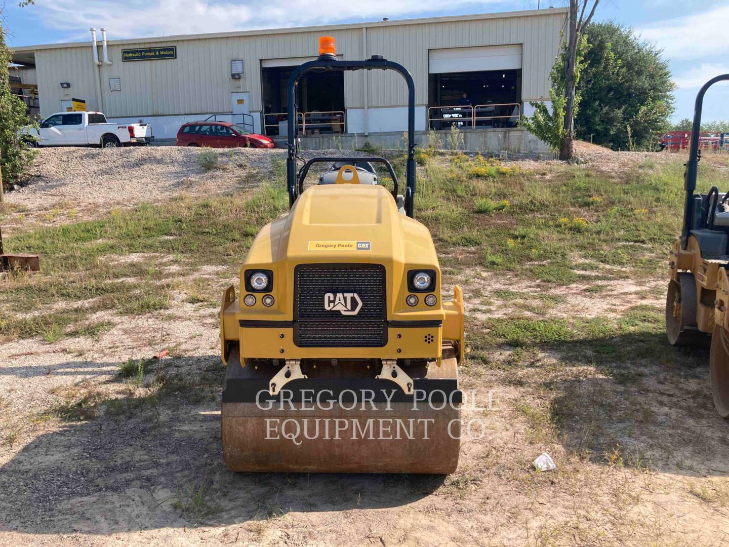 2022 Caterpillar CB2.703GC Vibratory Double