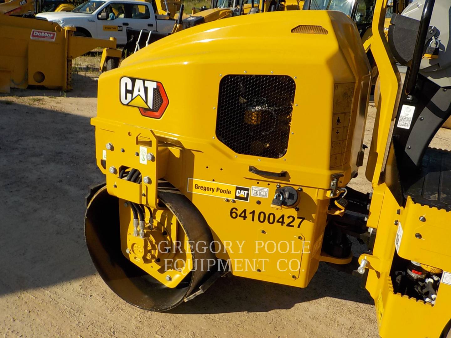 2022 Caterpillar CB2.703GC Vibratory Double