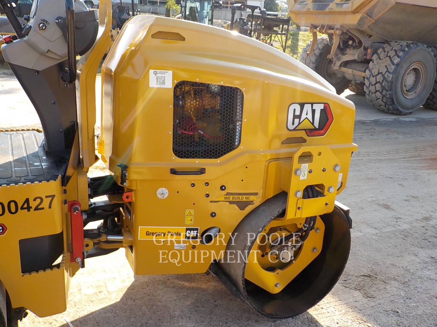 2022 Caterpillar CB2.703GC Vibratory Double