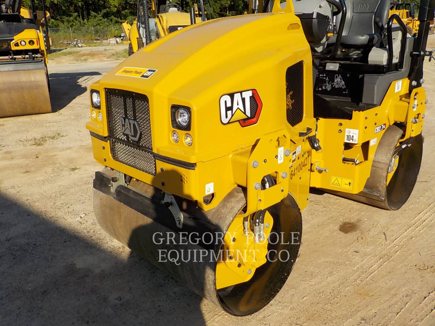 2022 Caterpillar CB2.703GC Vibratory Double