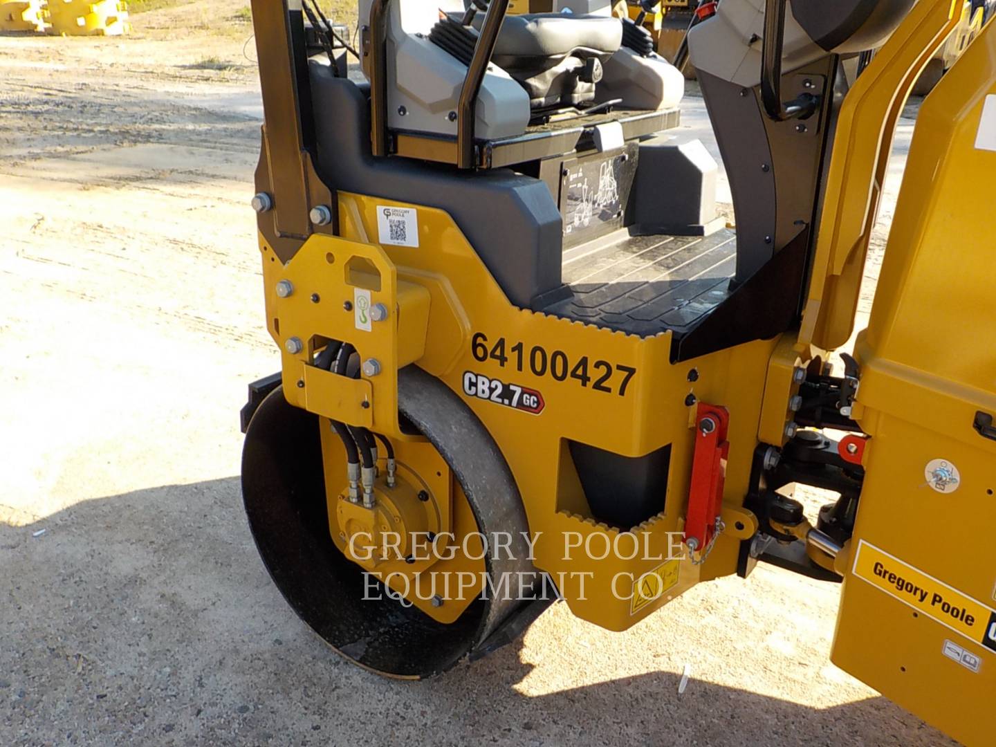 2022 Caterpillar CB2.703GC Vibratory Double