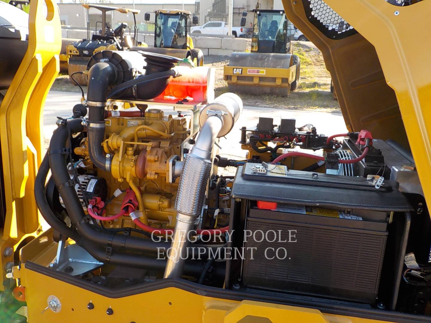 2022 Caterpillar CB2.703GC Vibratory Double