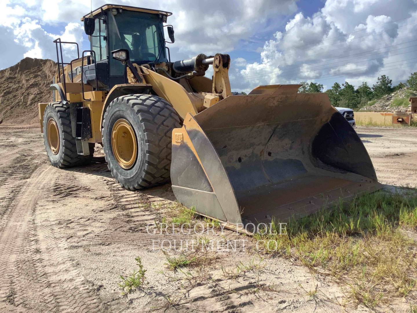 2016 Caterpillar 972M Wheel Loader