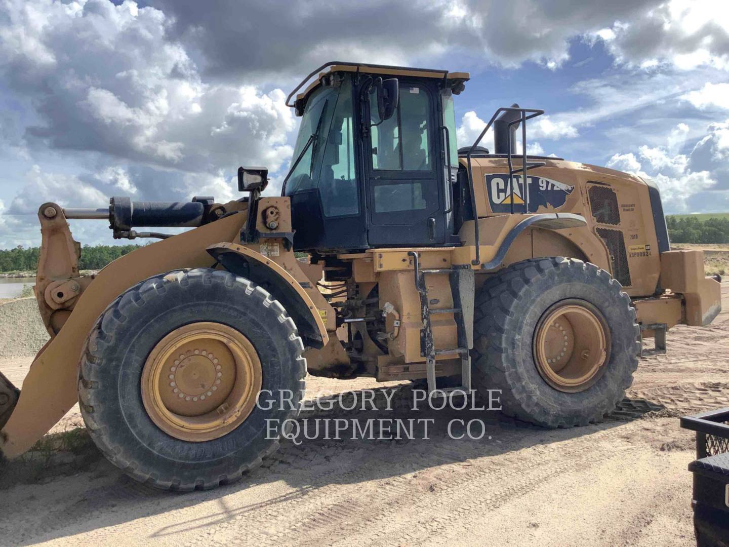 2016 Caterpillar 972M Wheel Loader