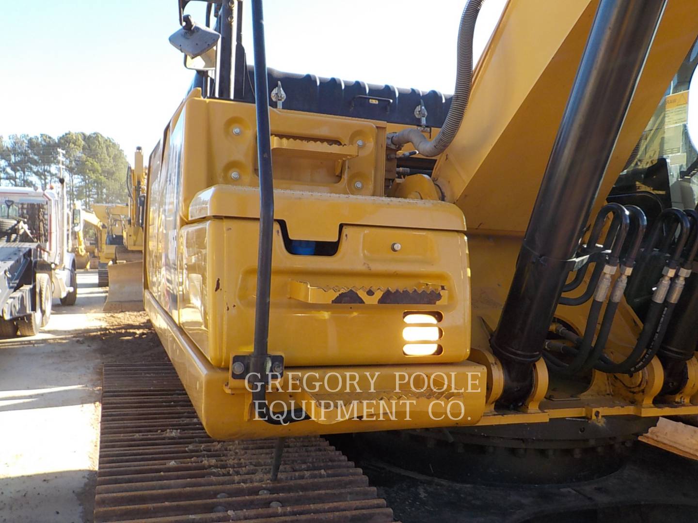 2015 Caterpillar 326FL Excavator