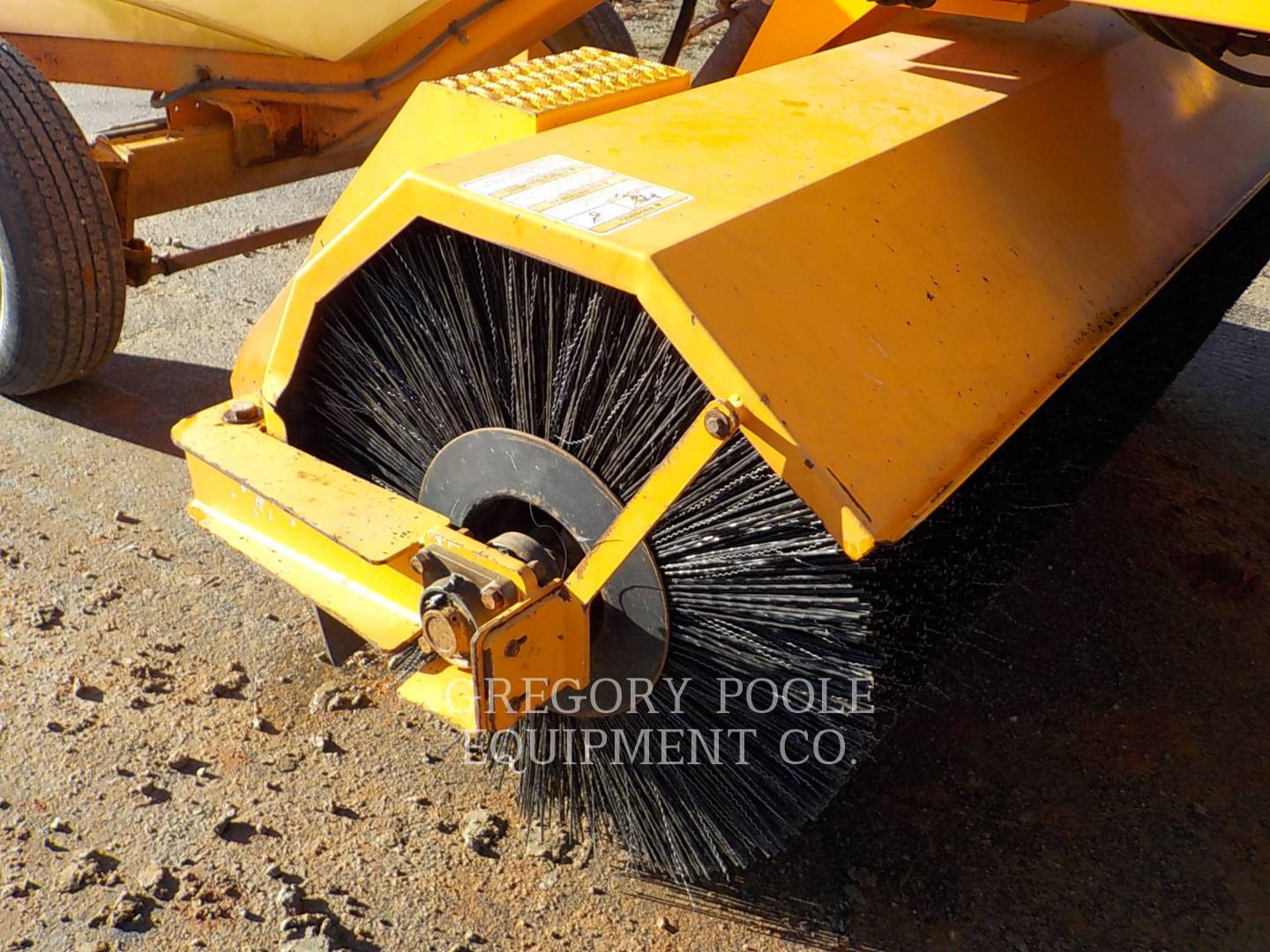 2014 Rosco RB-48 Broom