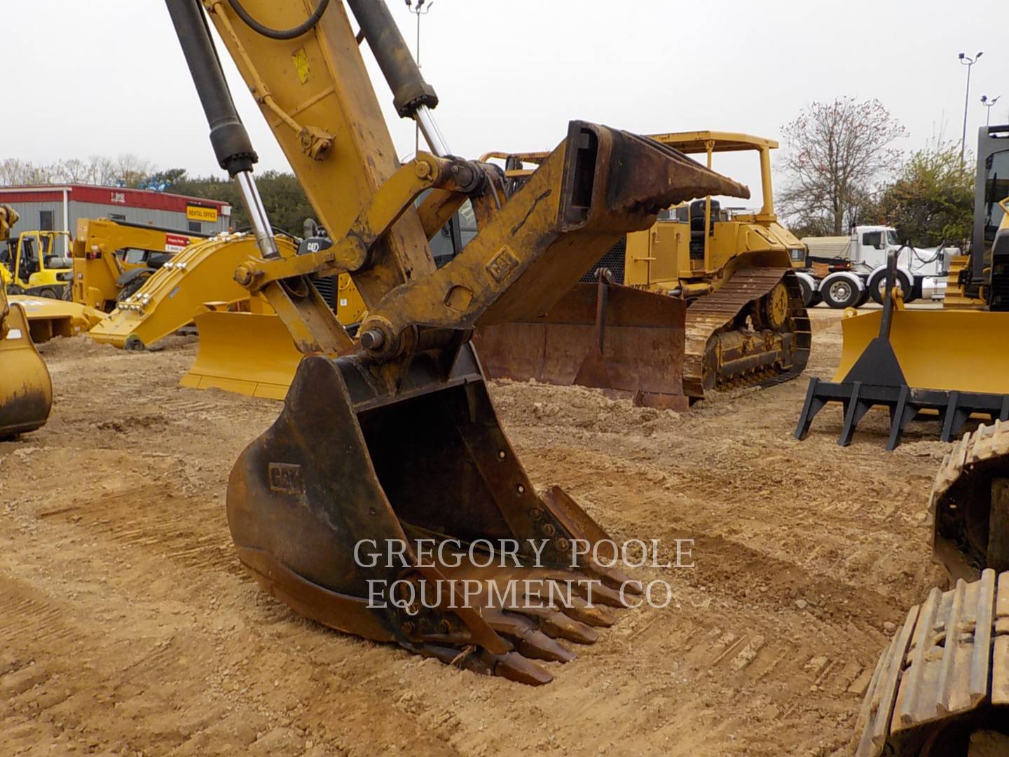 2014 Caterpillar 320EL Excavator