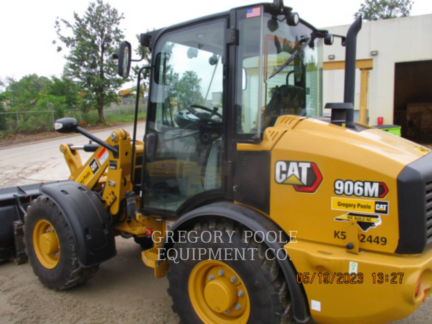 2021 Caterpillar 906M Wheel Loader