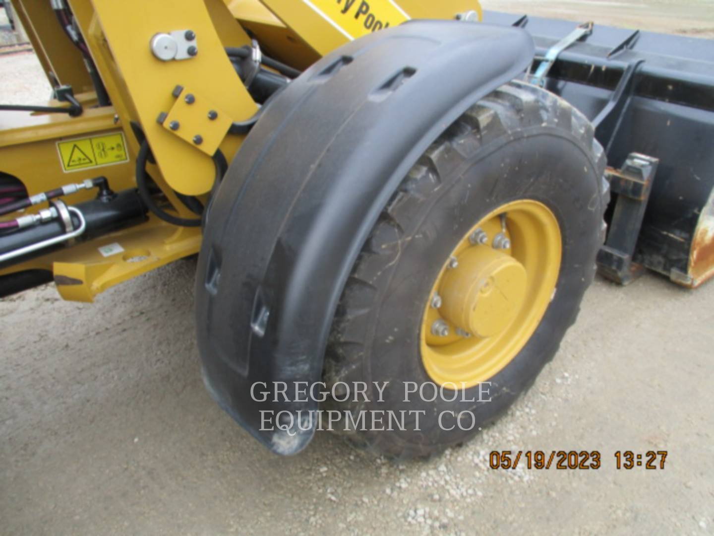 2021 Caterpillar 906M Wheel Loader