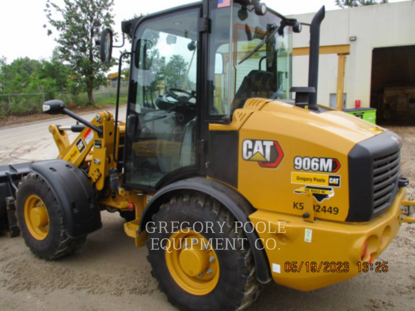 2021 Caterpillar 906M Wheel Loader