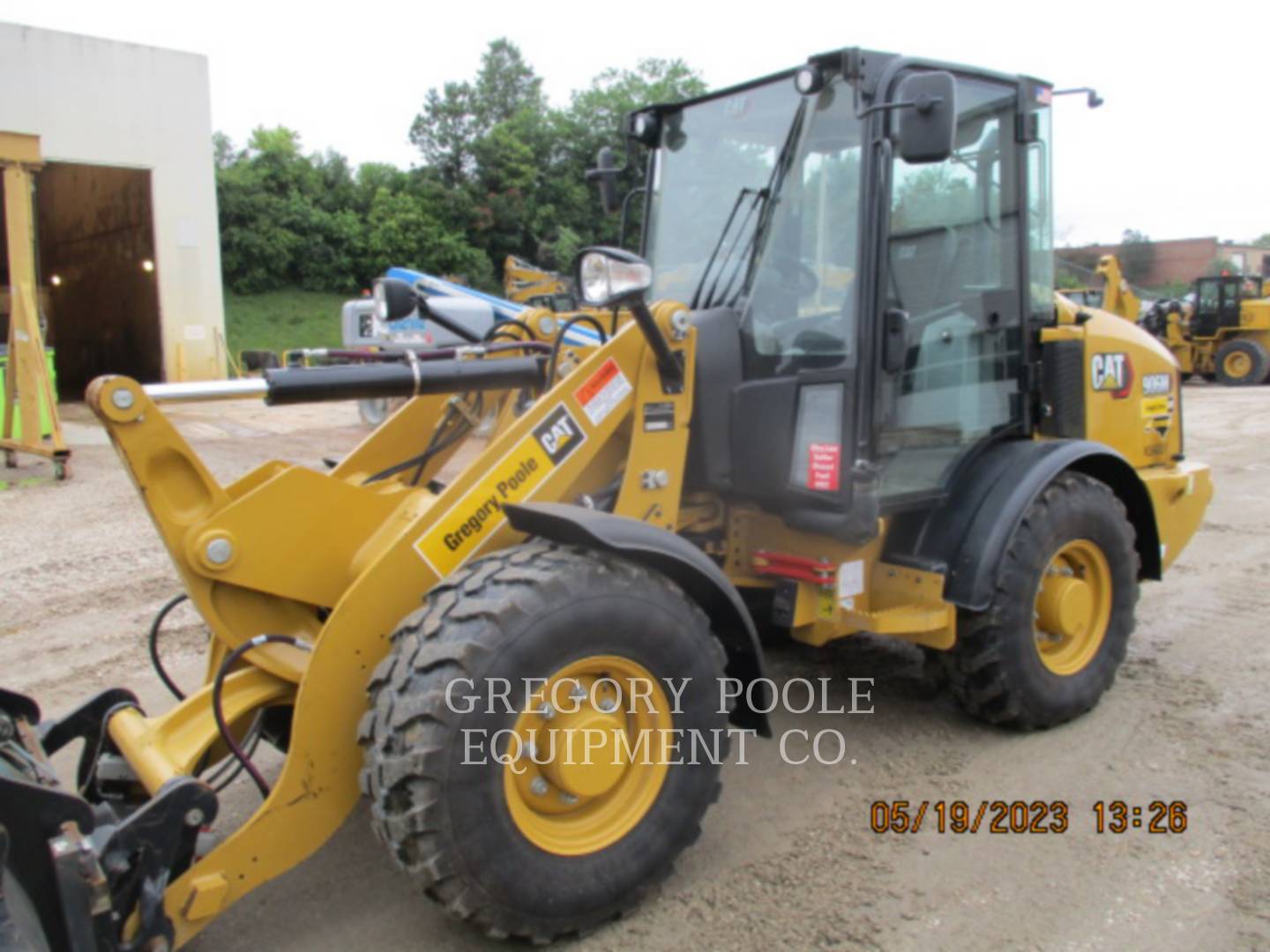 2021 Caterpillar 906M Wheel Loader