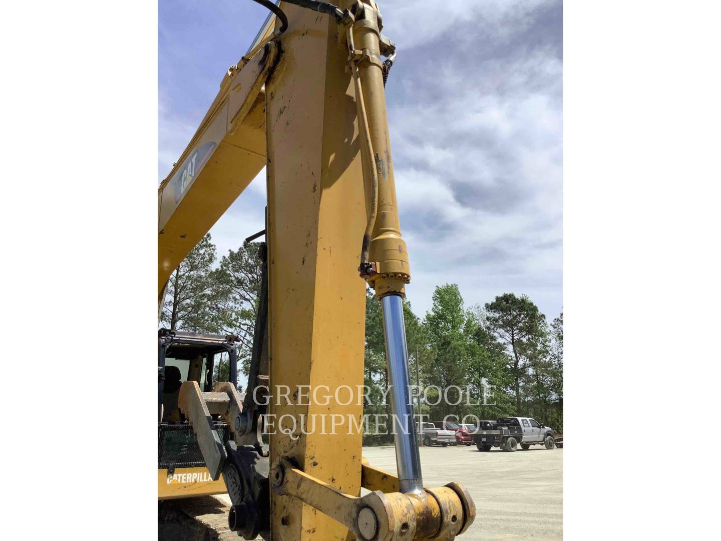 2005 Caterpillar 318C Excavator