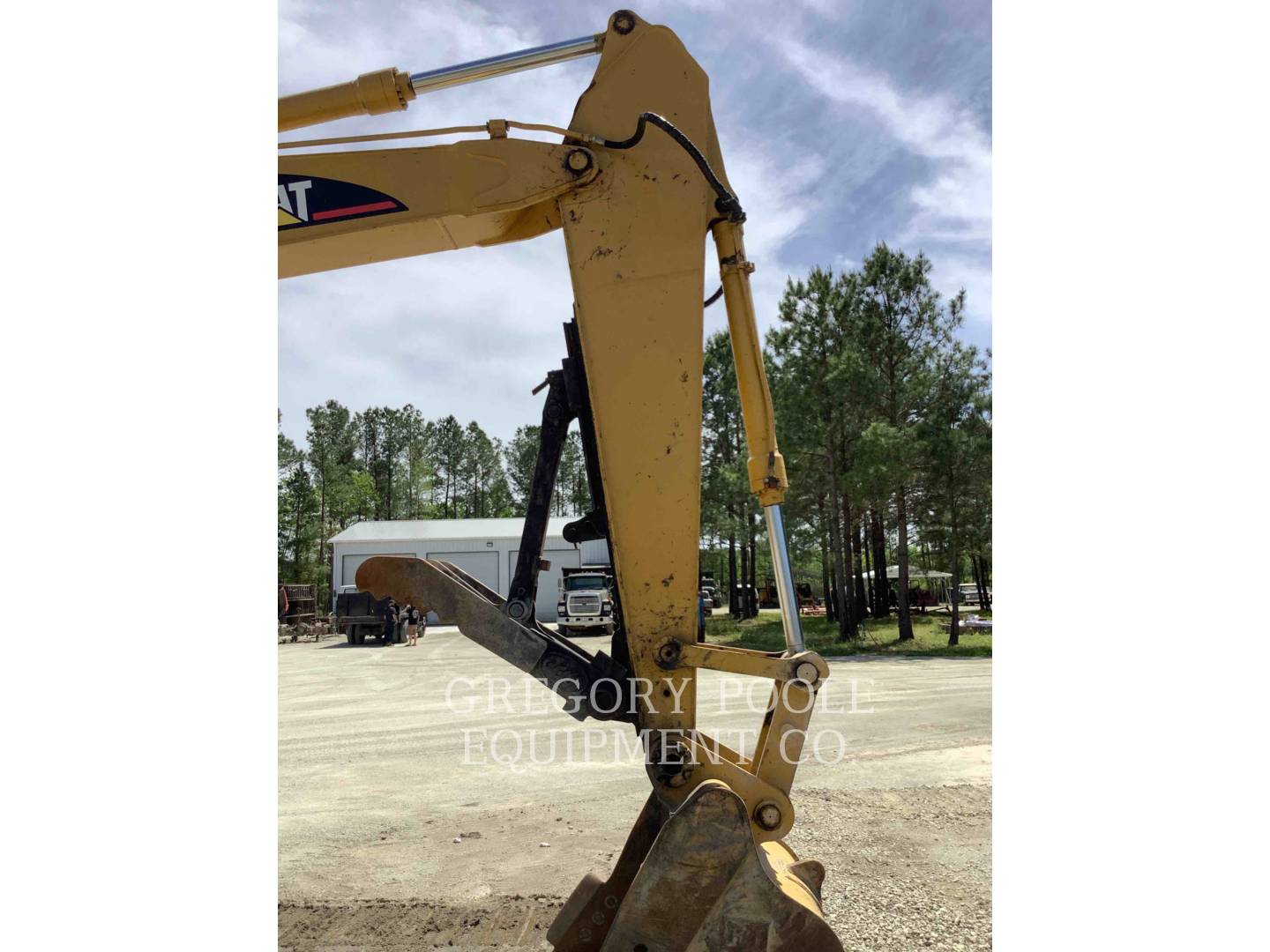 2005 Caterpillar 318C Excavator