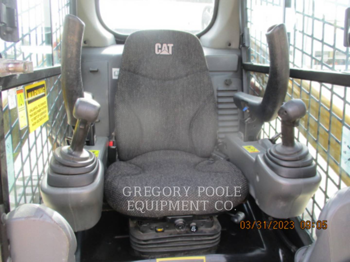 2015 Caterpillar 262D Skid Steer Loader